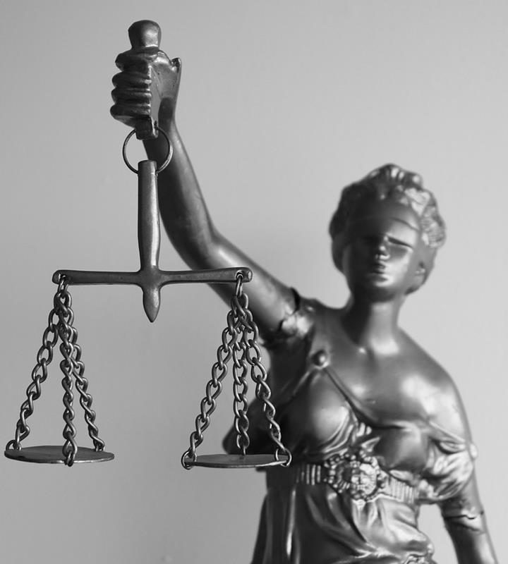 Klienci kancelarii prawnych – co warto wiedzieć na ich temat?